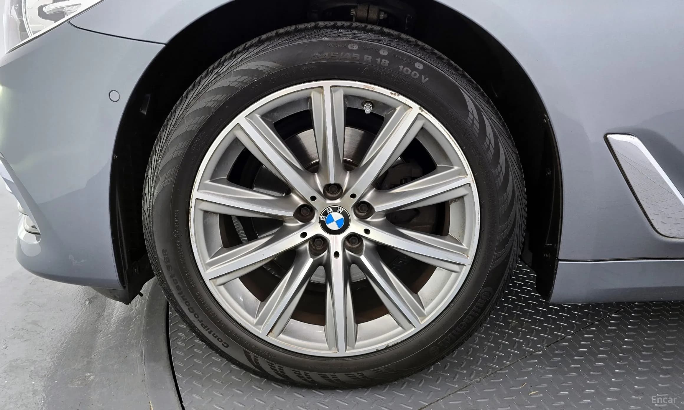 5 Series (G30)