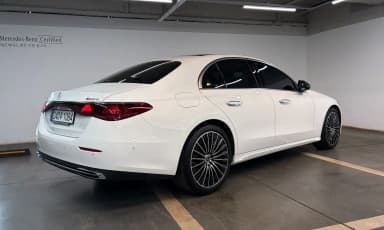 E-Class W214