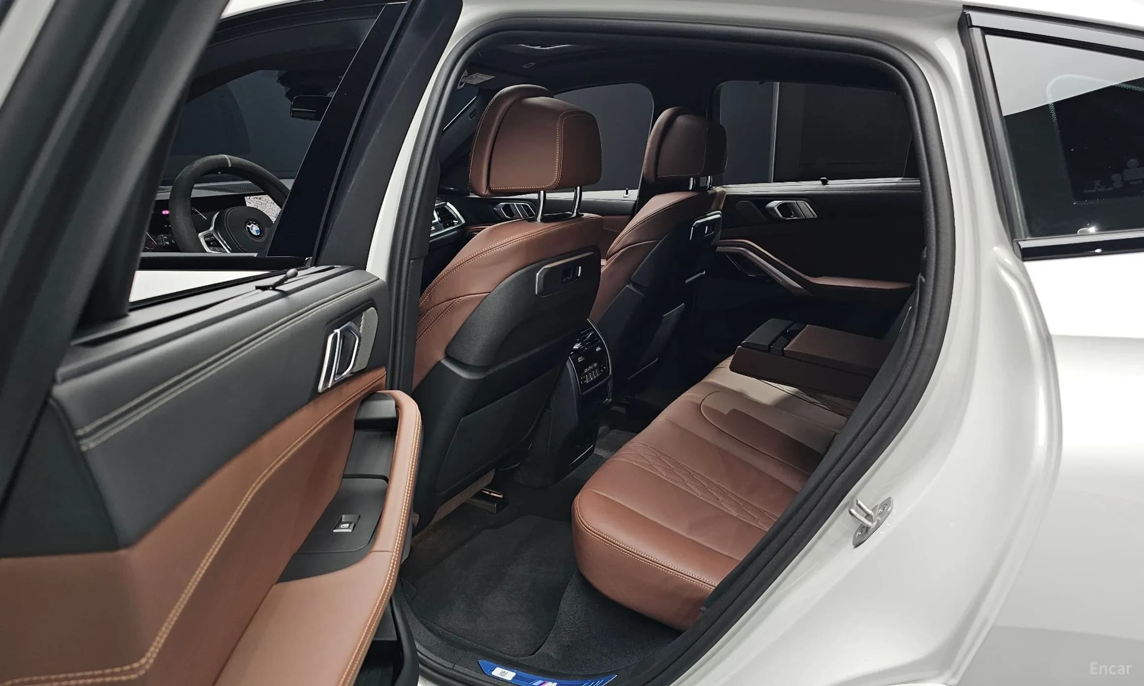 X6 (G06)