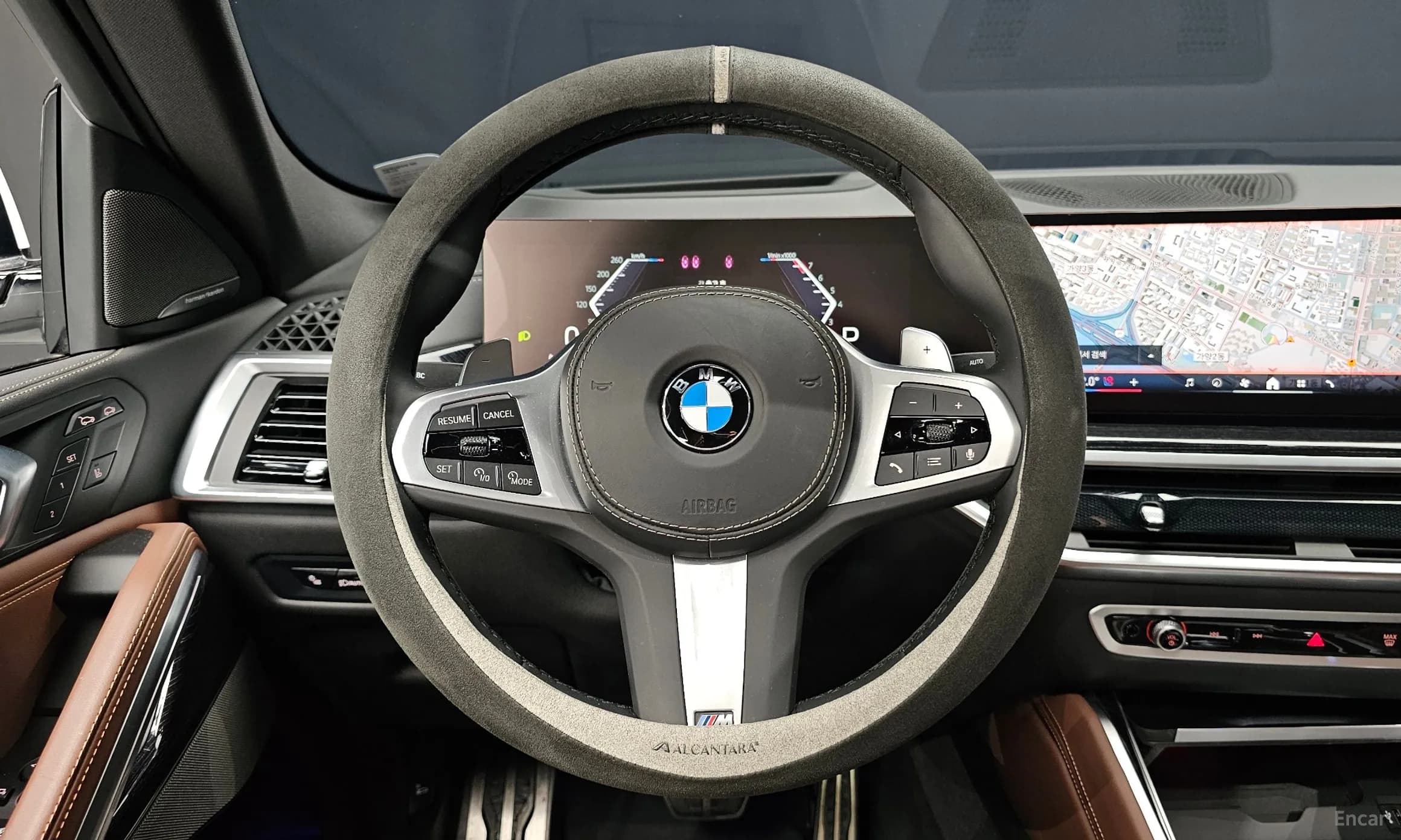 X6 (G06)
