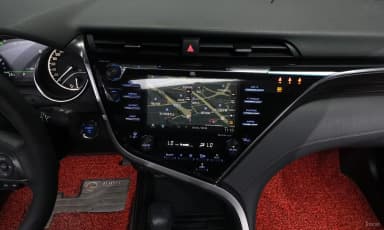 Camry (XV70)