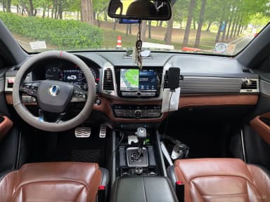 G4 Rexton