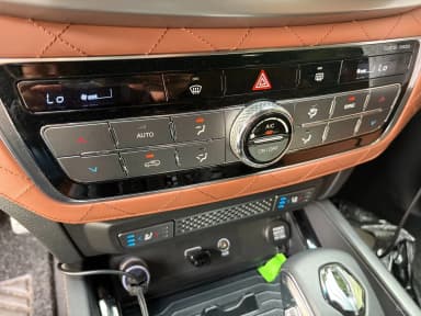 G4 Rexton