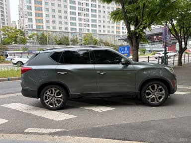 G4 Rexton