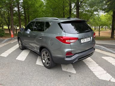 G4 Rexton