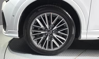 Q3 (F3)