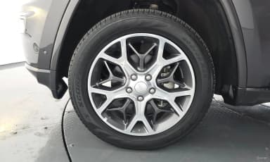 Grand Cherokee