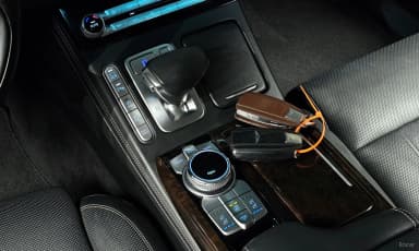 G90