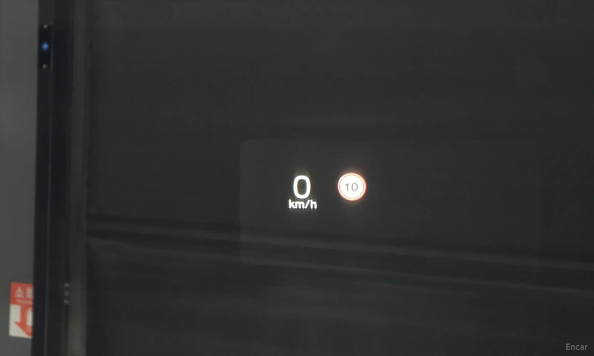 S90