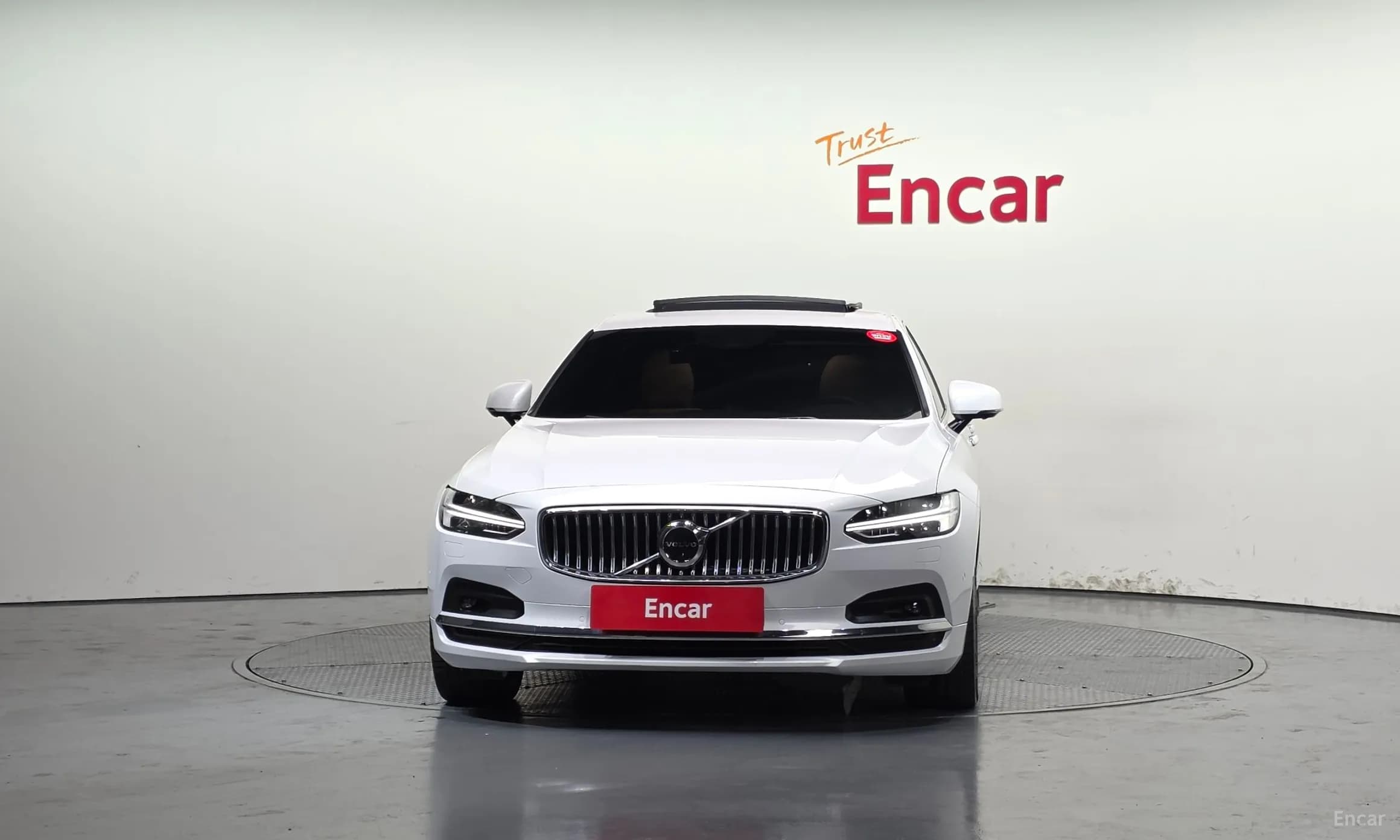 S90