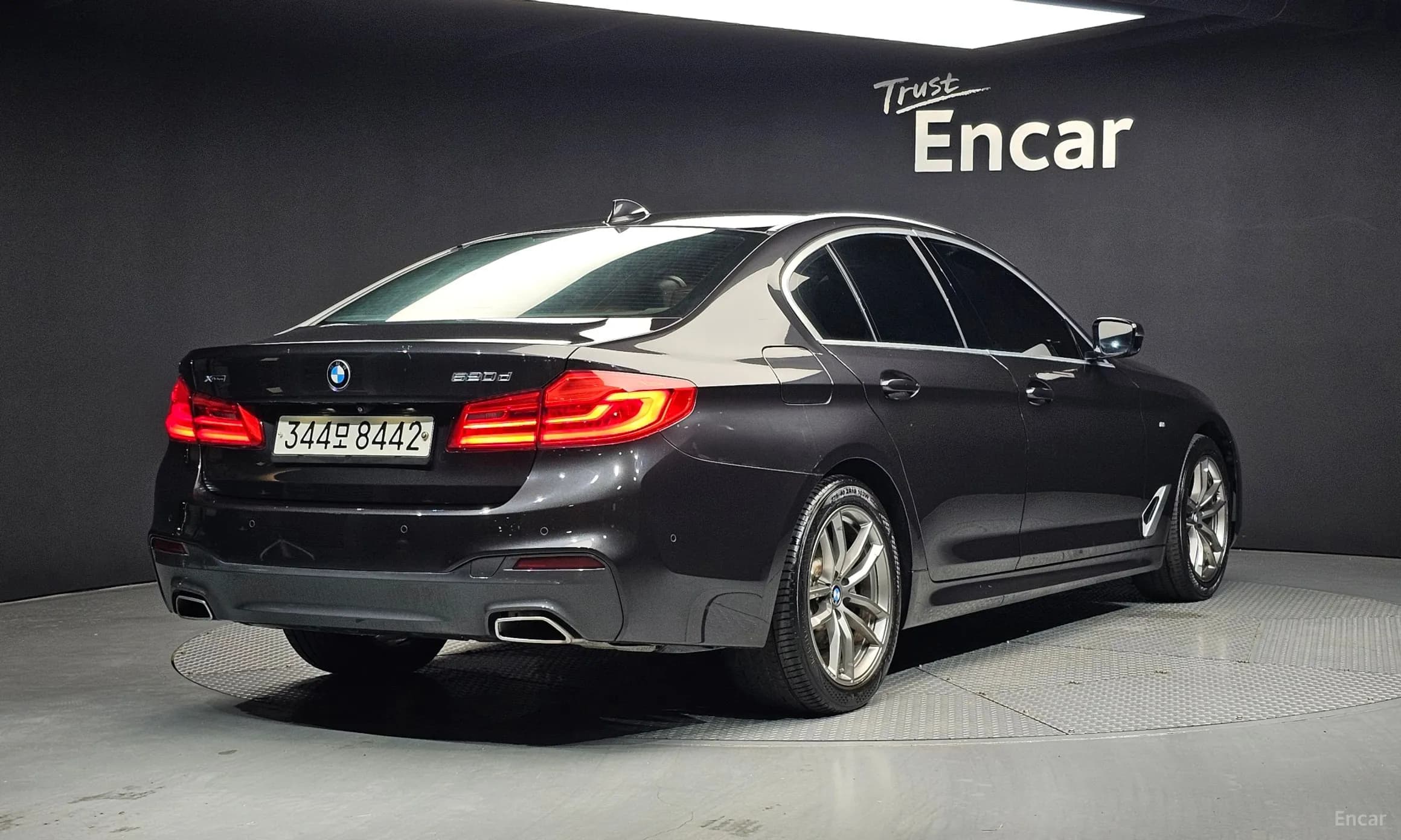 5 Series (G30)
