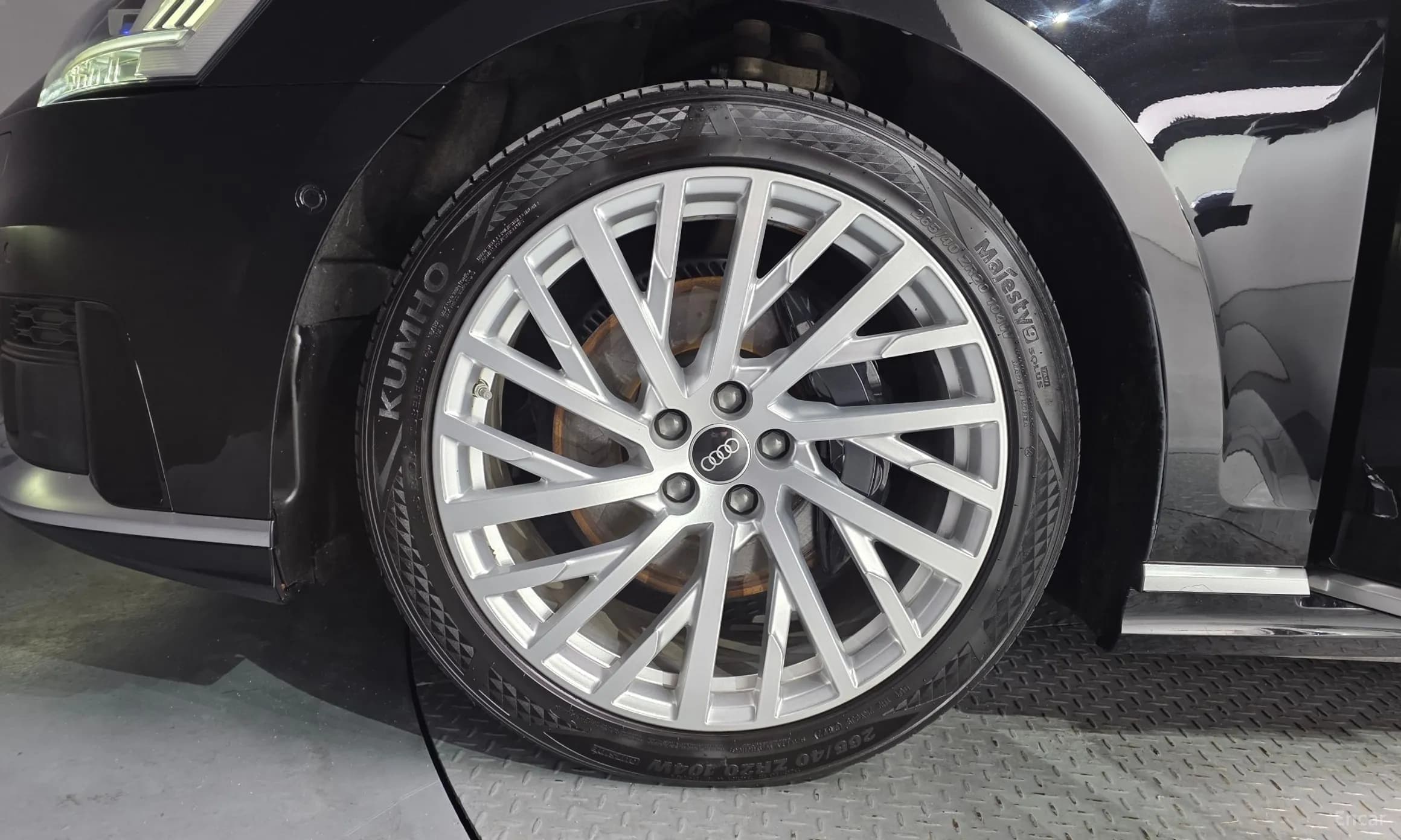 A8 (D5)