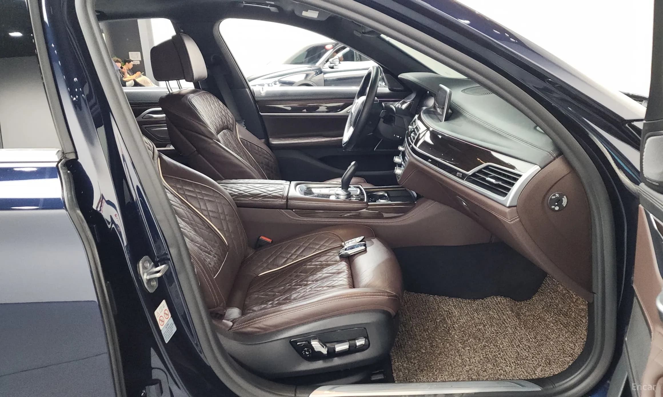 7 Series (G11)