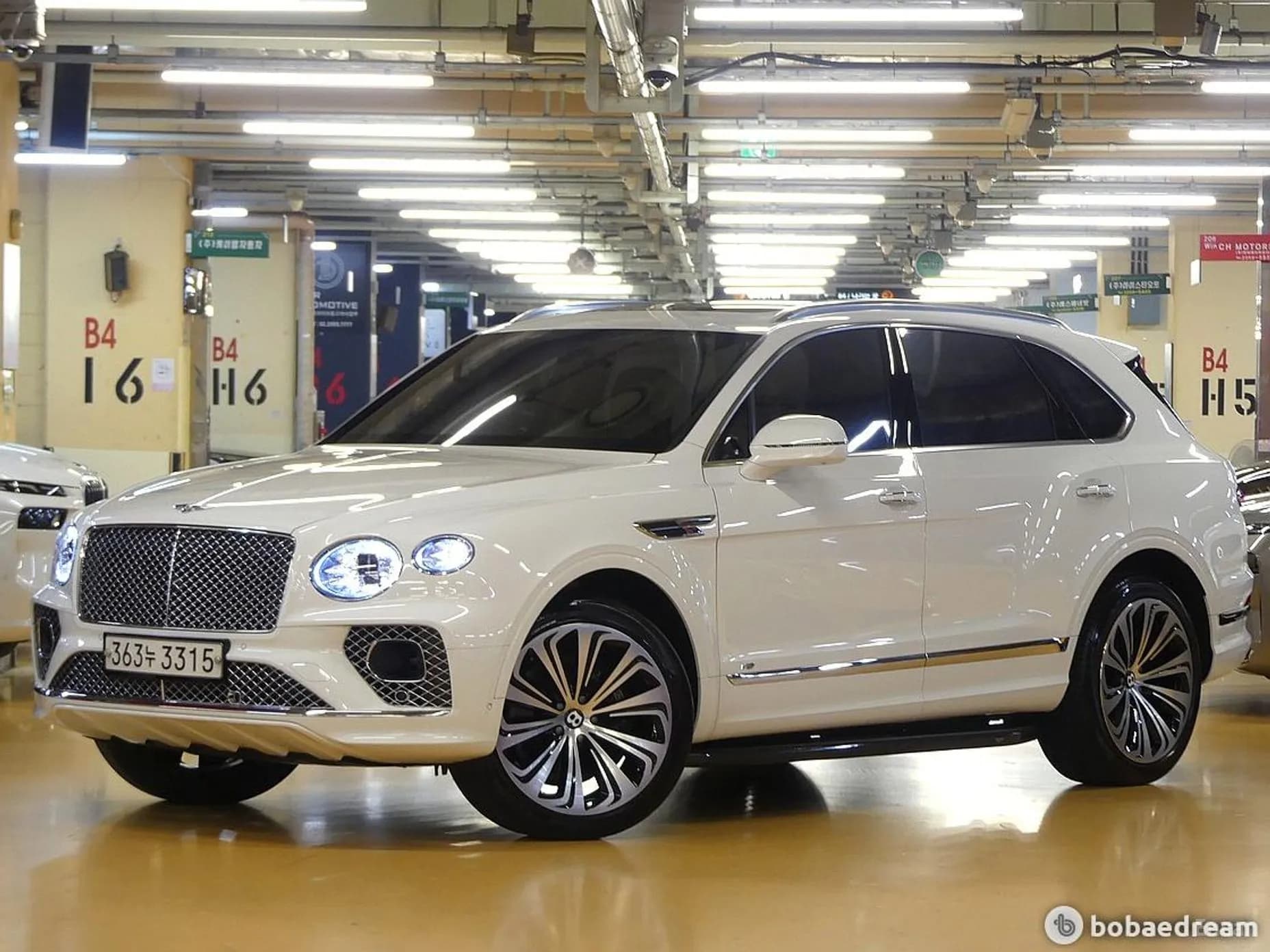 Bentayga