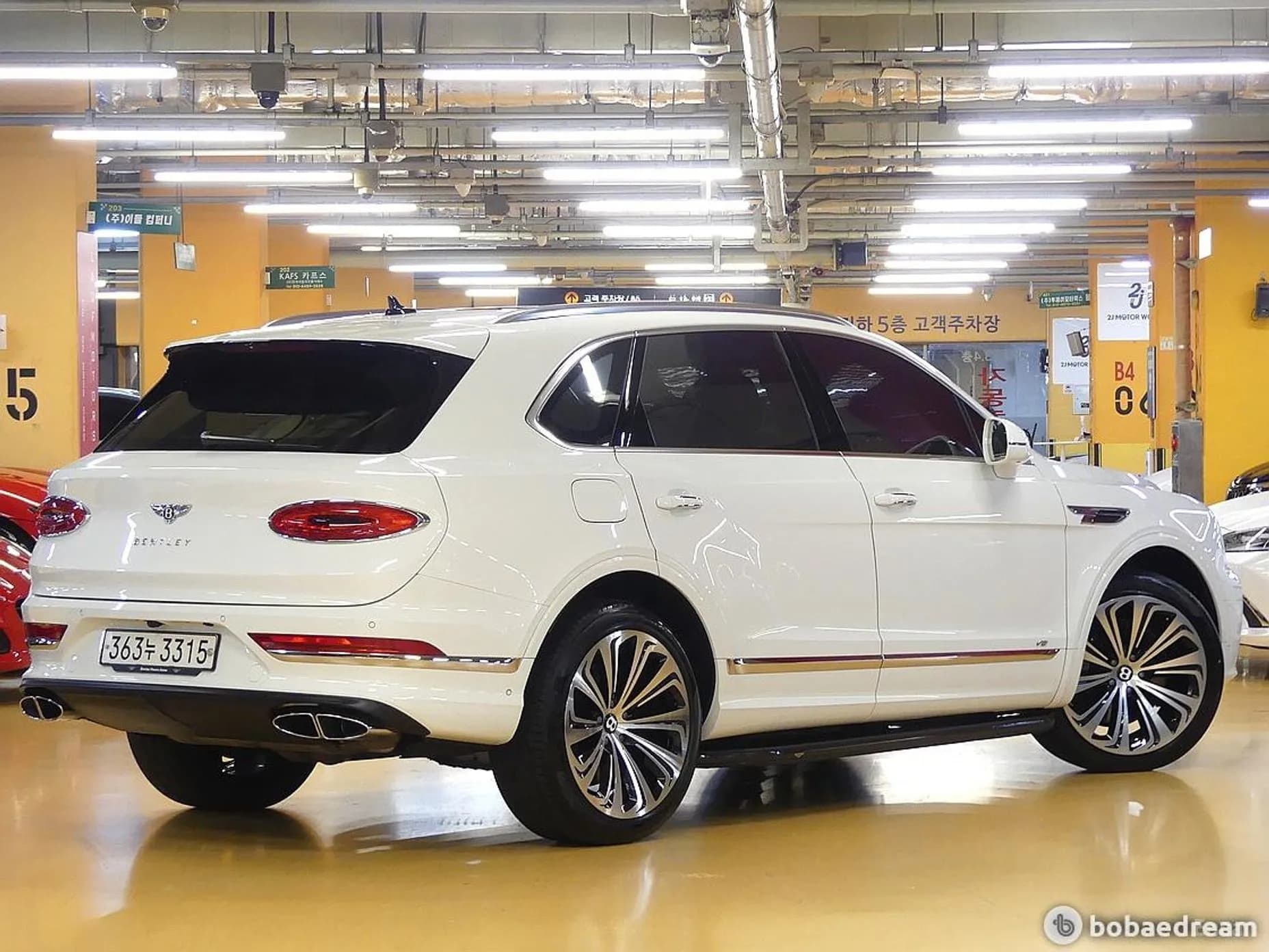 Bentayga