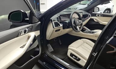 X6 (G06)