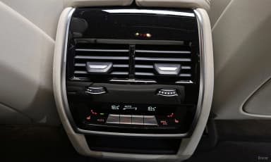 X6 (G06)
