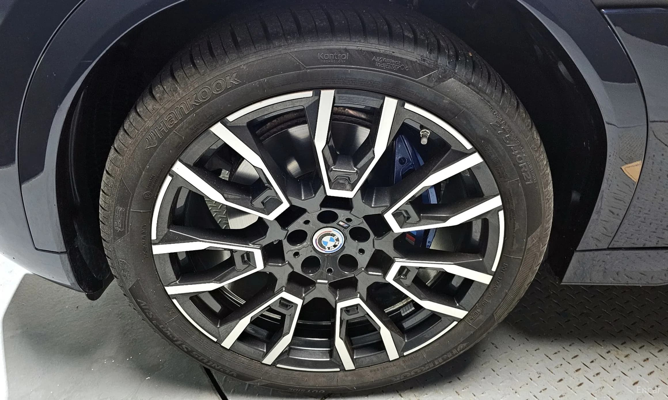 X6 (G06)