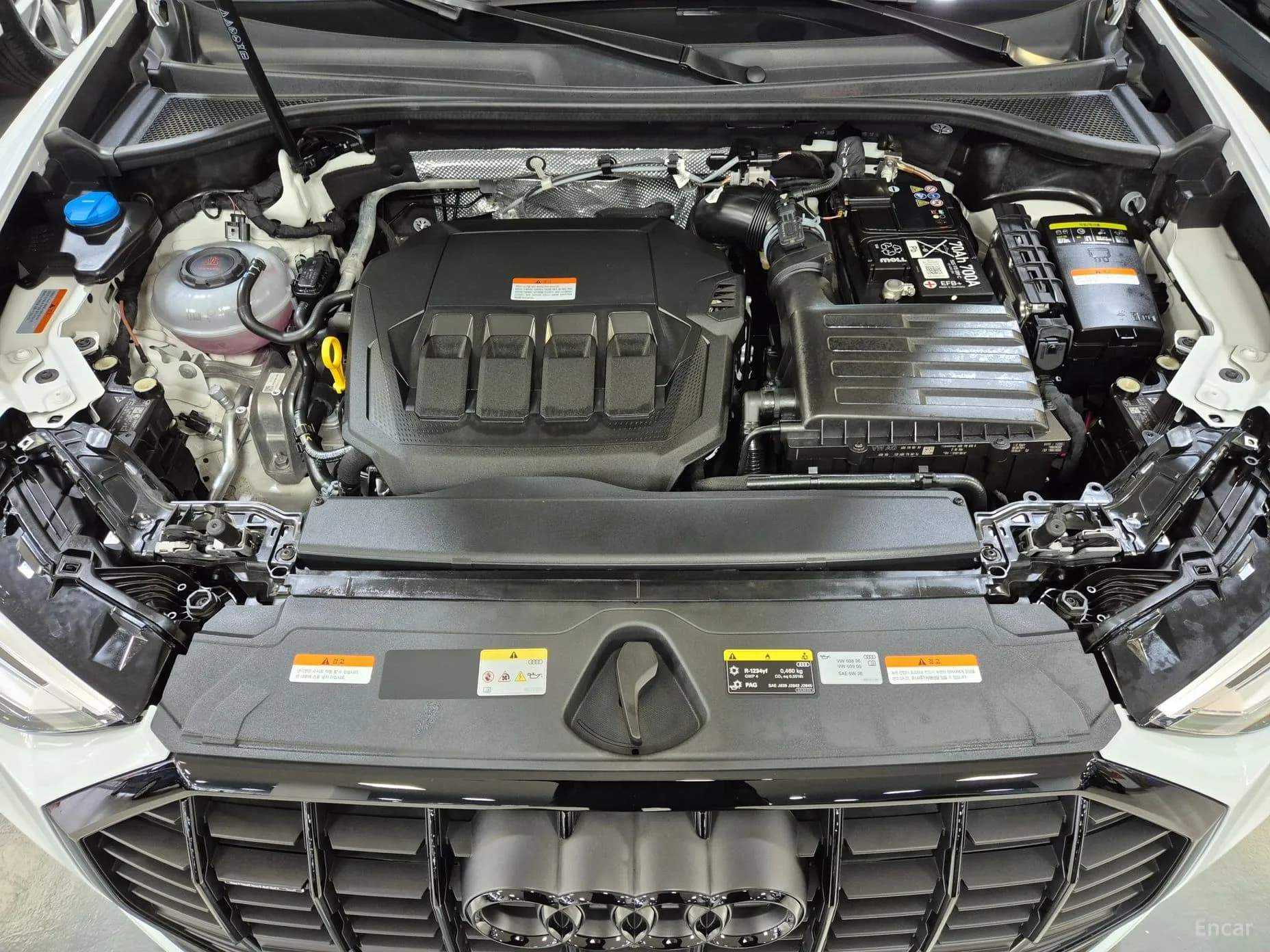 Q3 (F3)