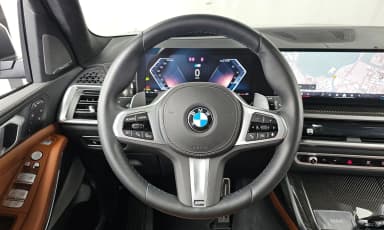 X7 (G07)