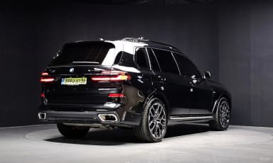 X7 (G07)