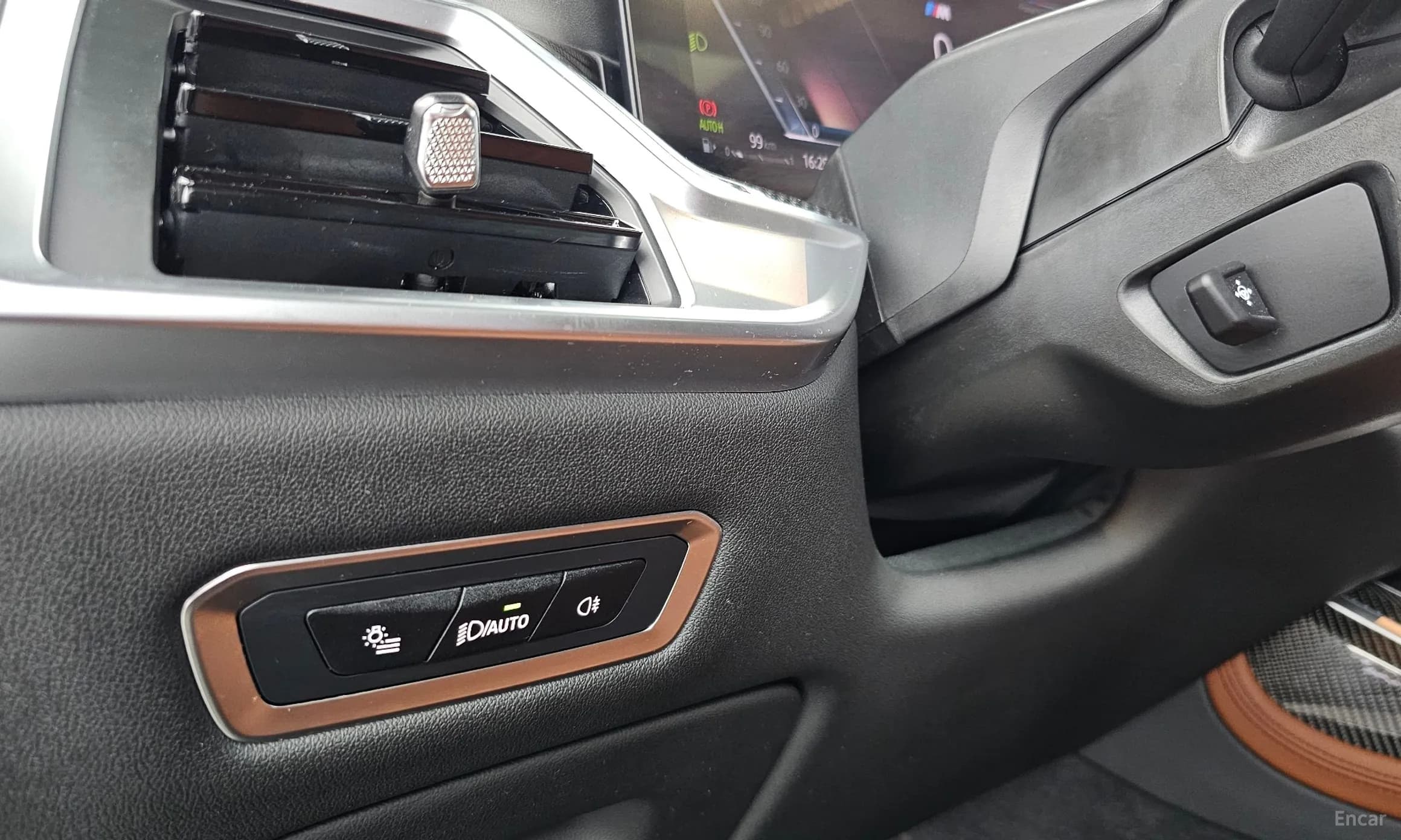 X7 (G07)