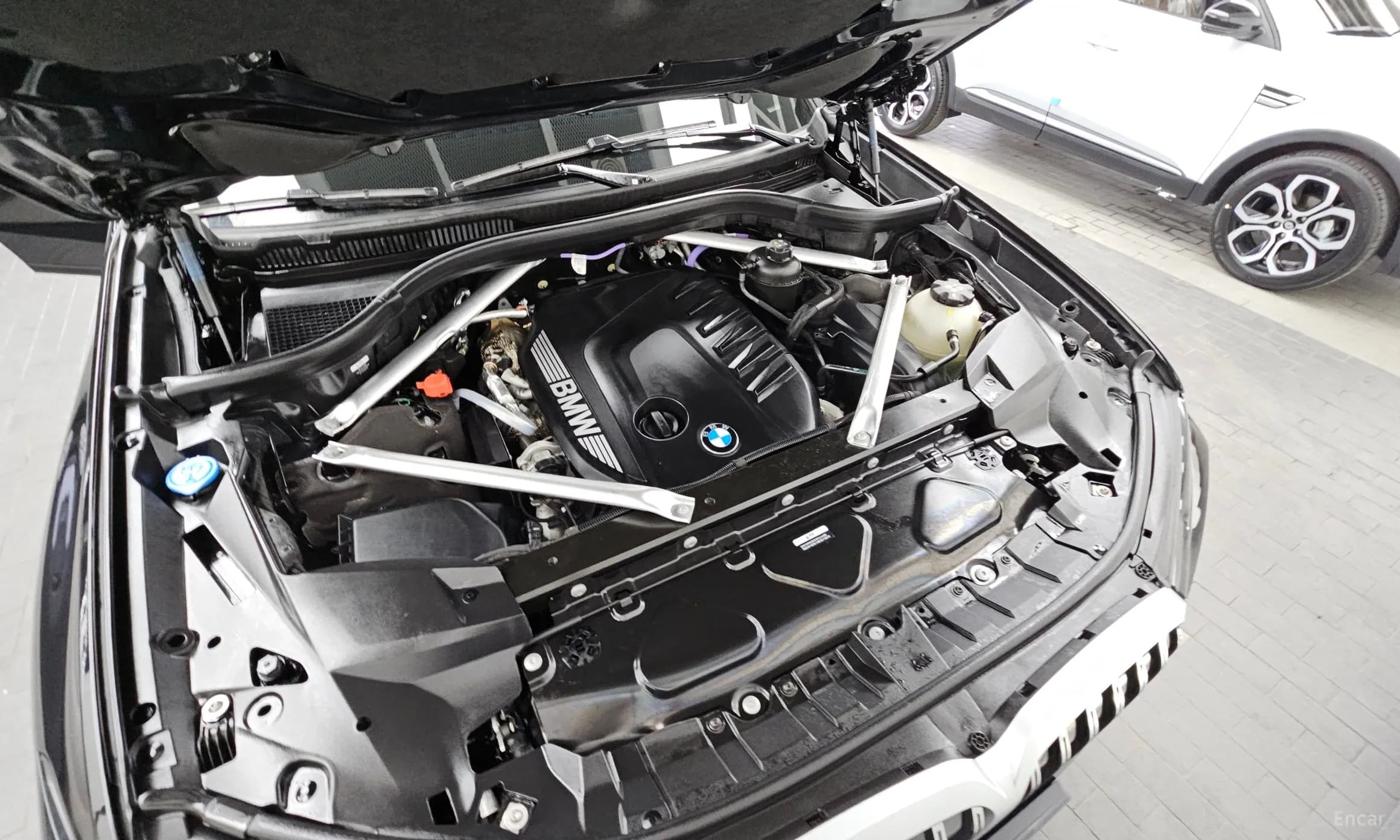 X7 (G07)