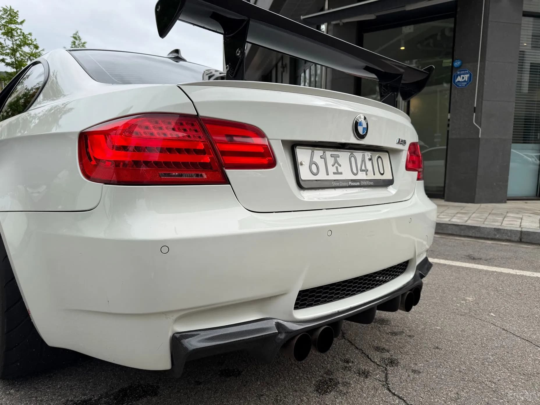 M3 (E90)