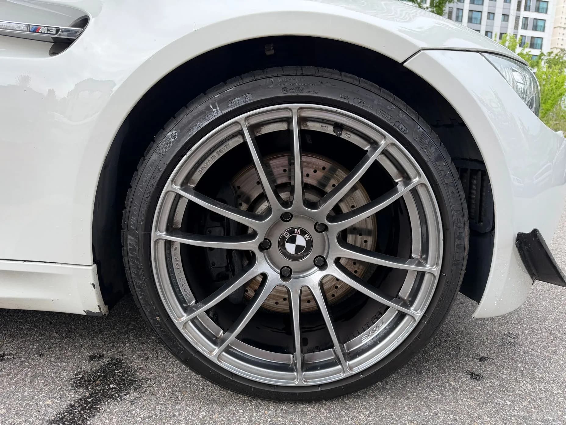 M3 (E90)