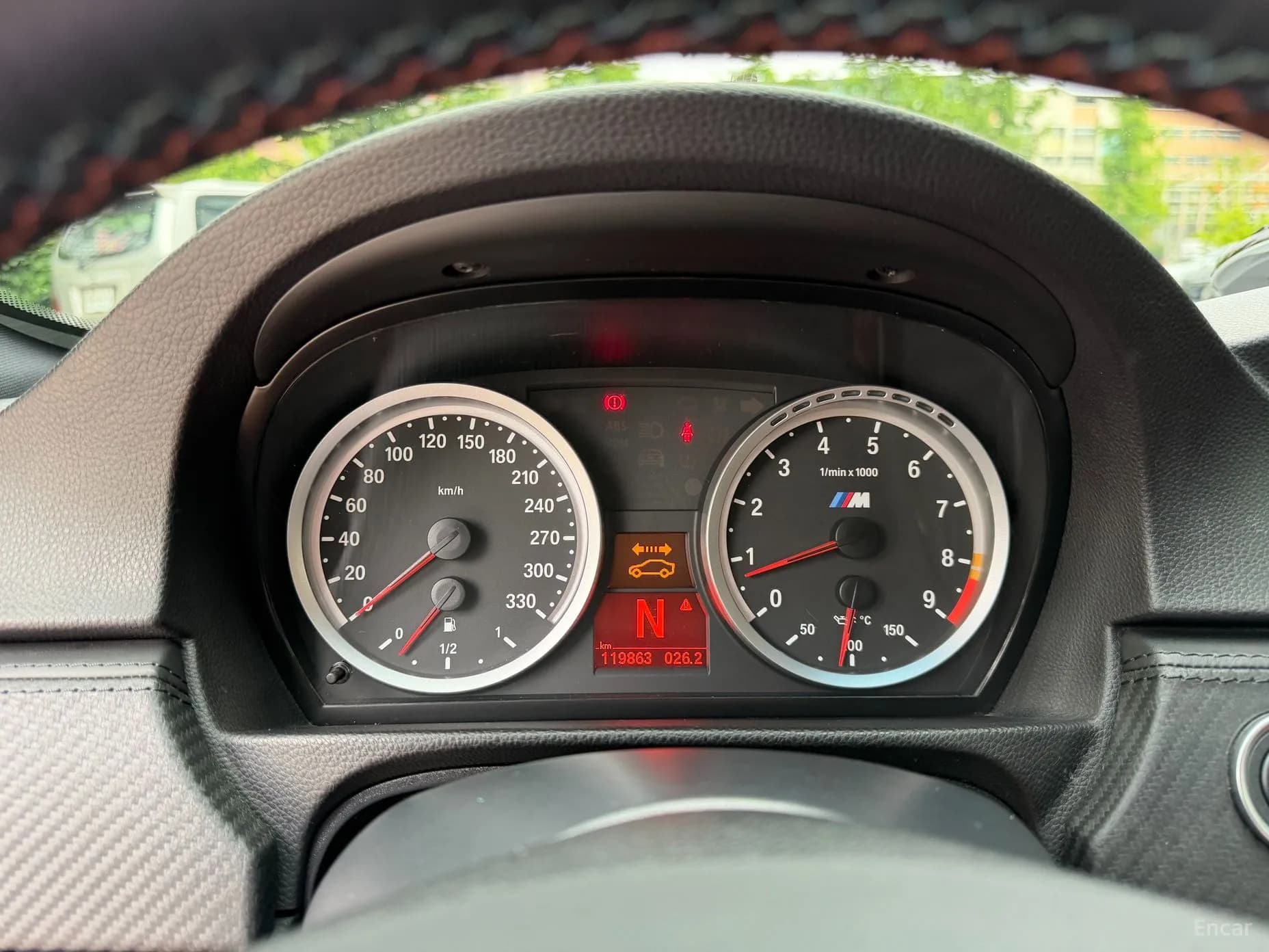 M3 (E90)
