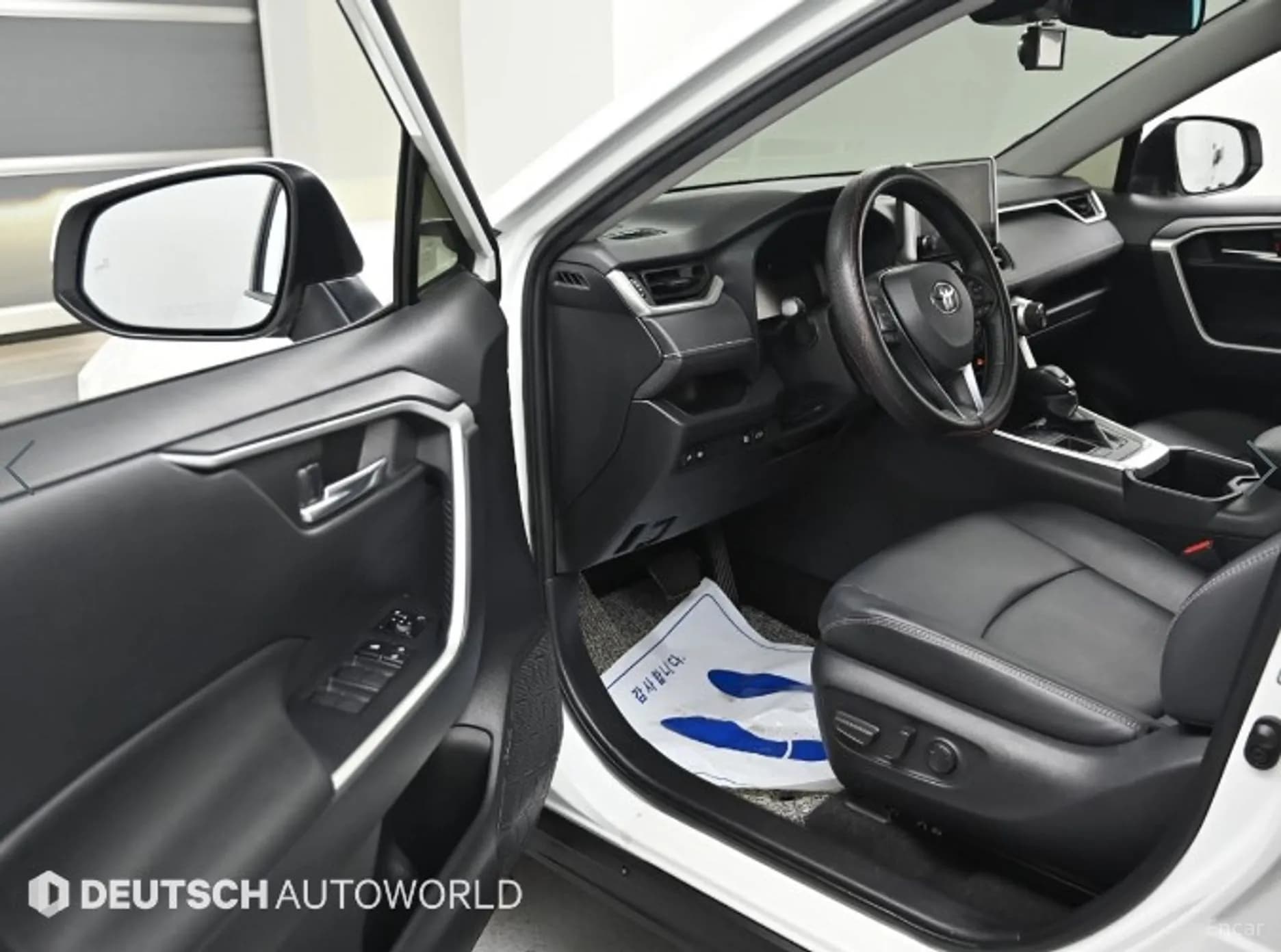 RAV4 5th Generation