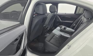 5 Series (G60)