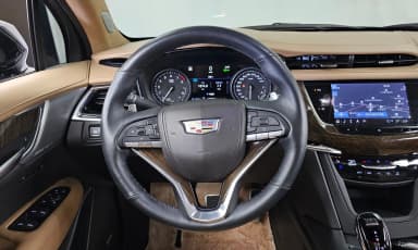 XT6