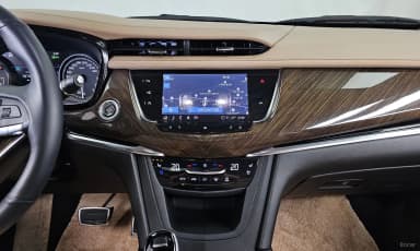 XT6
