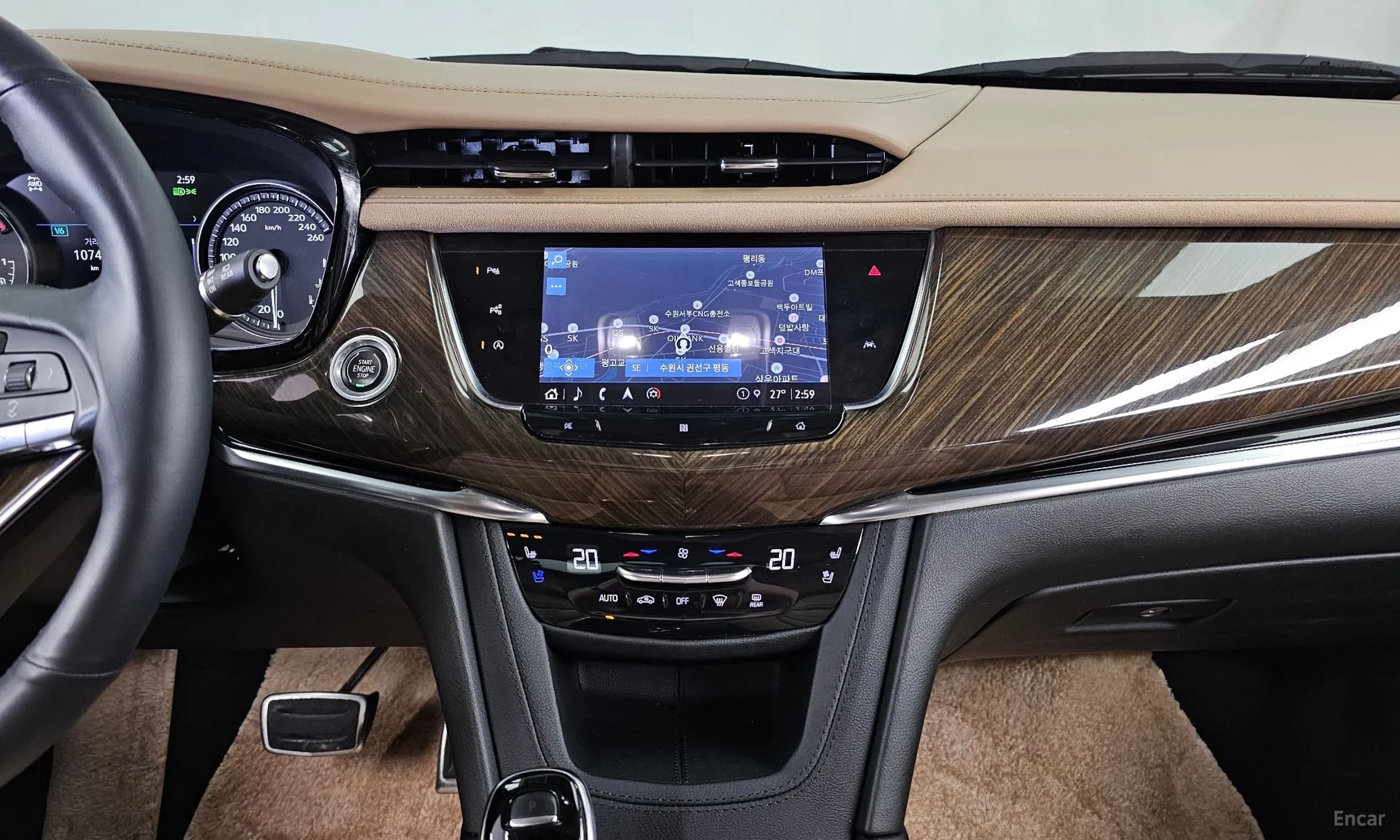 XT6