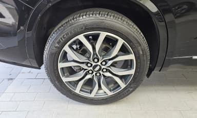 XT6