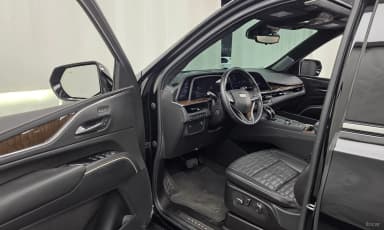 Escalade 5th Generation