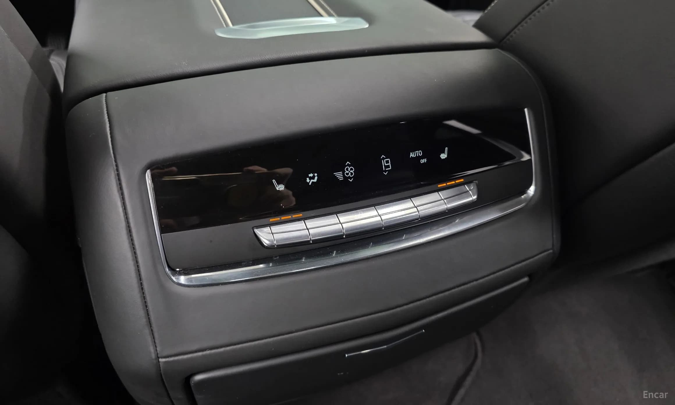 Escalade 5th Generation