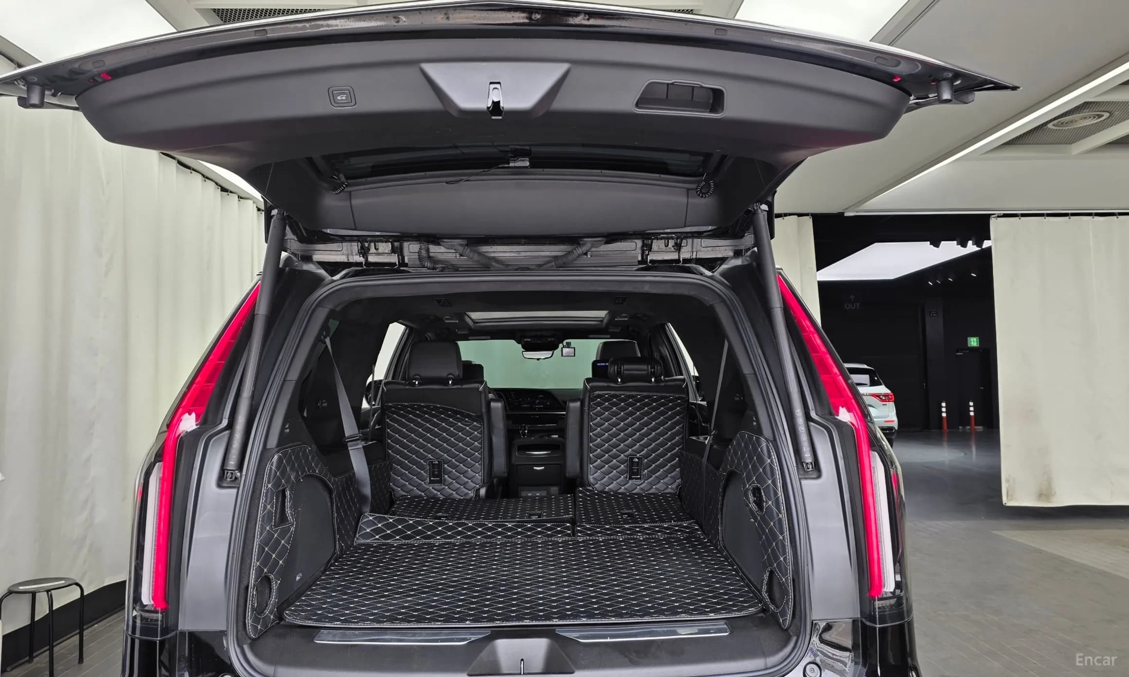 Escalade 5th Generation
