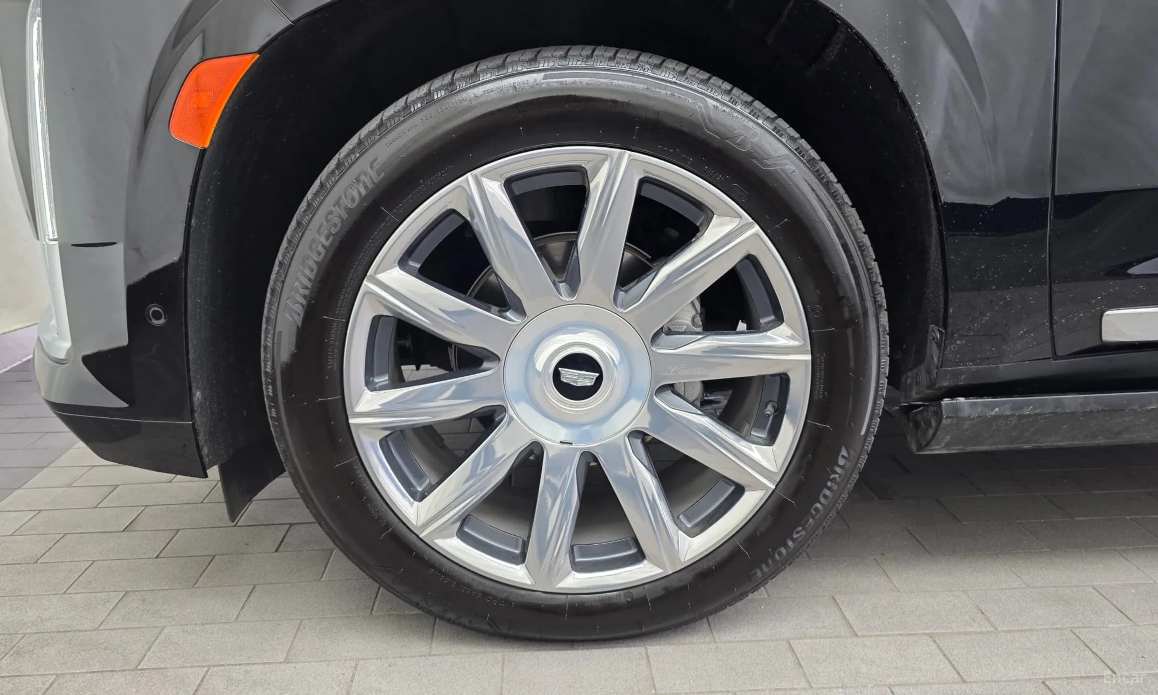Escalade 5th Generation