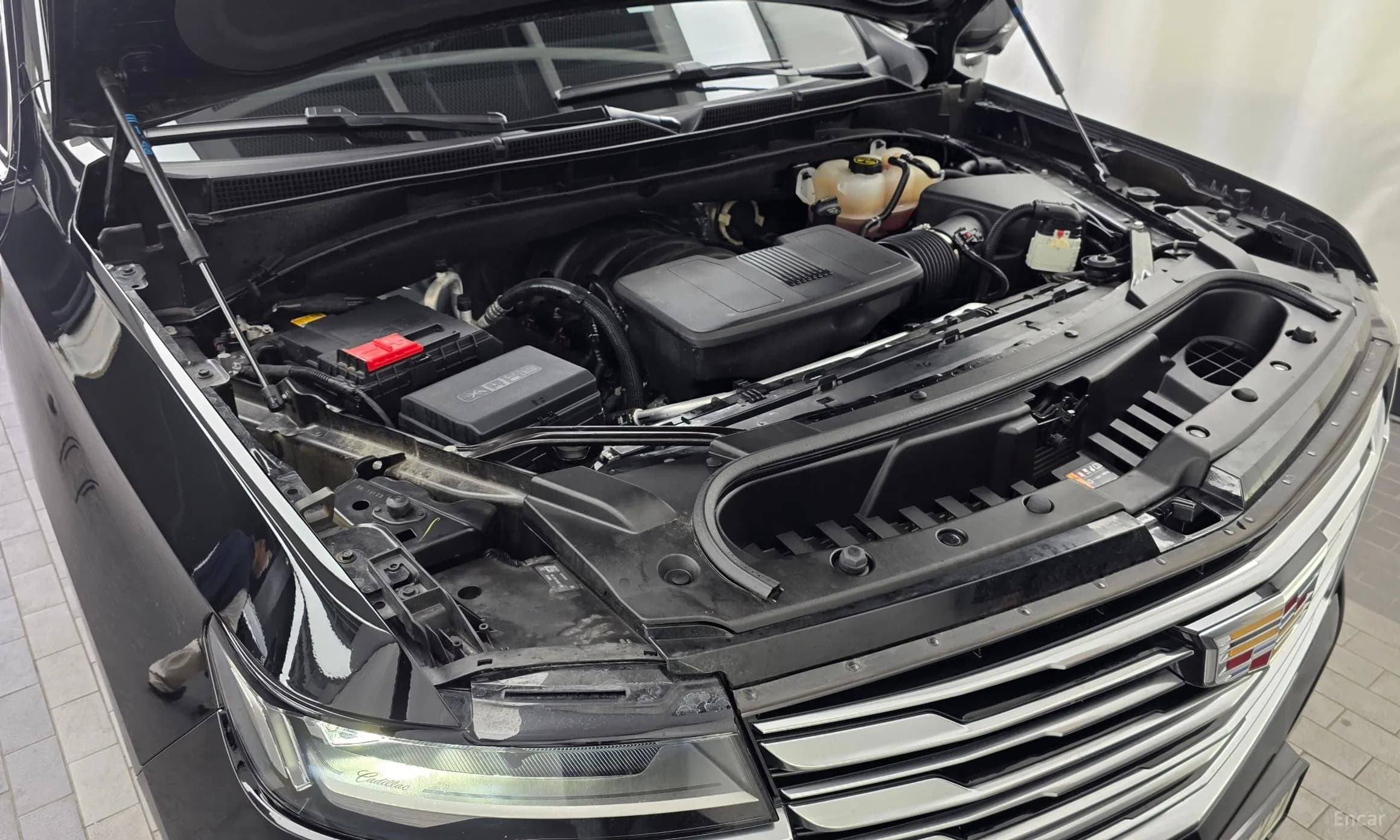 Escalade 5th Generation