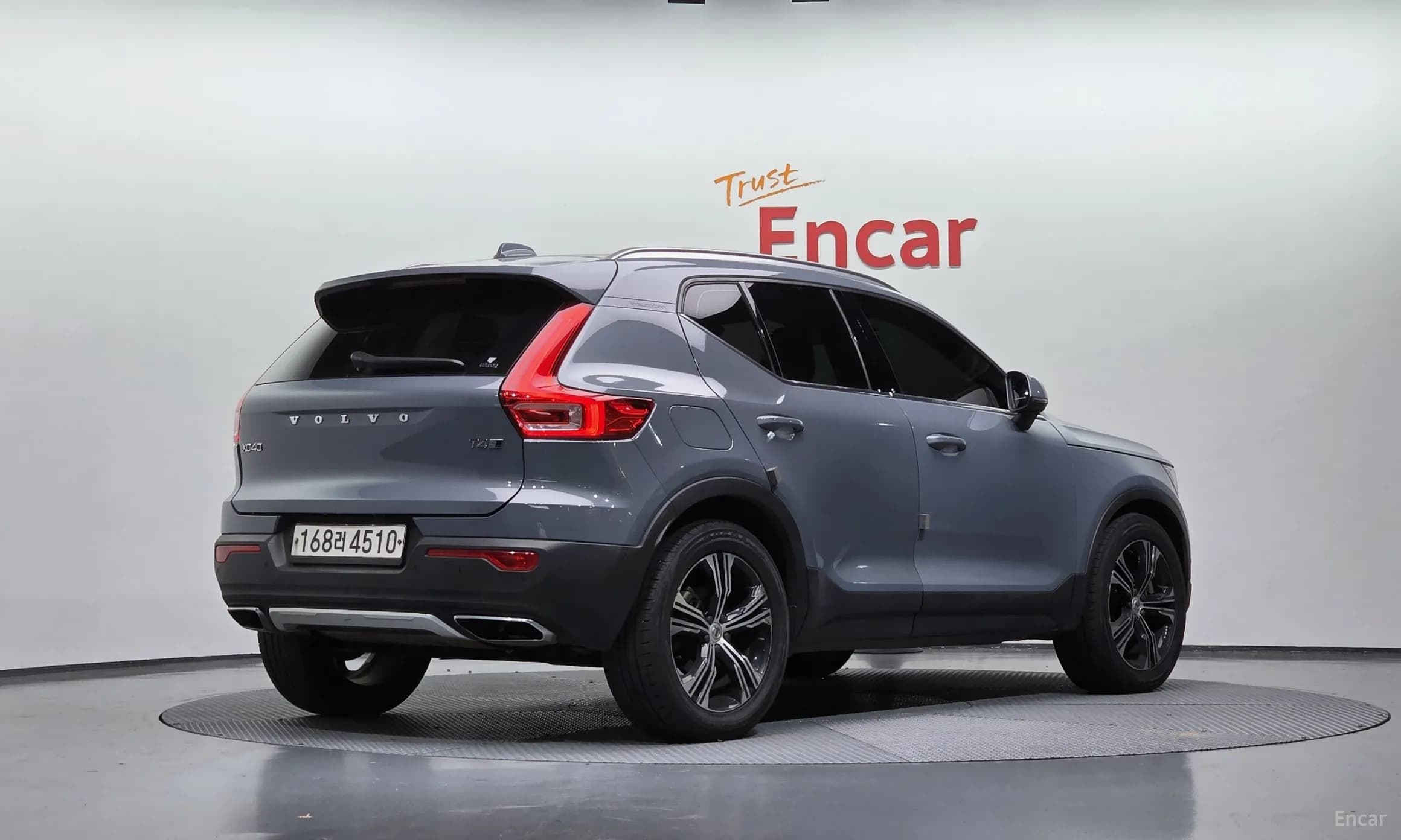 XC40