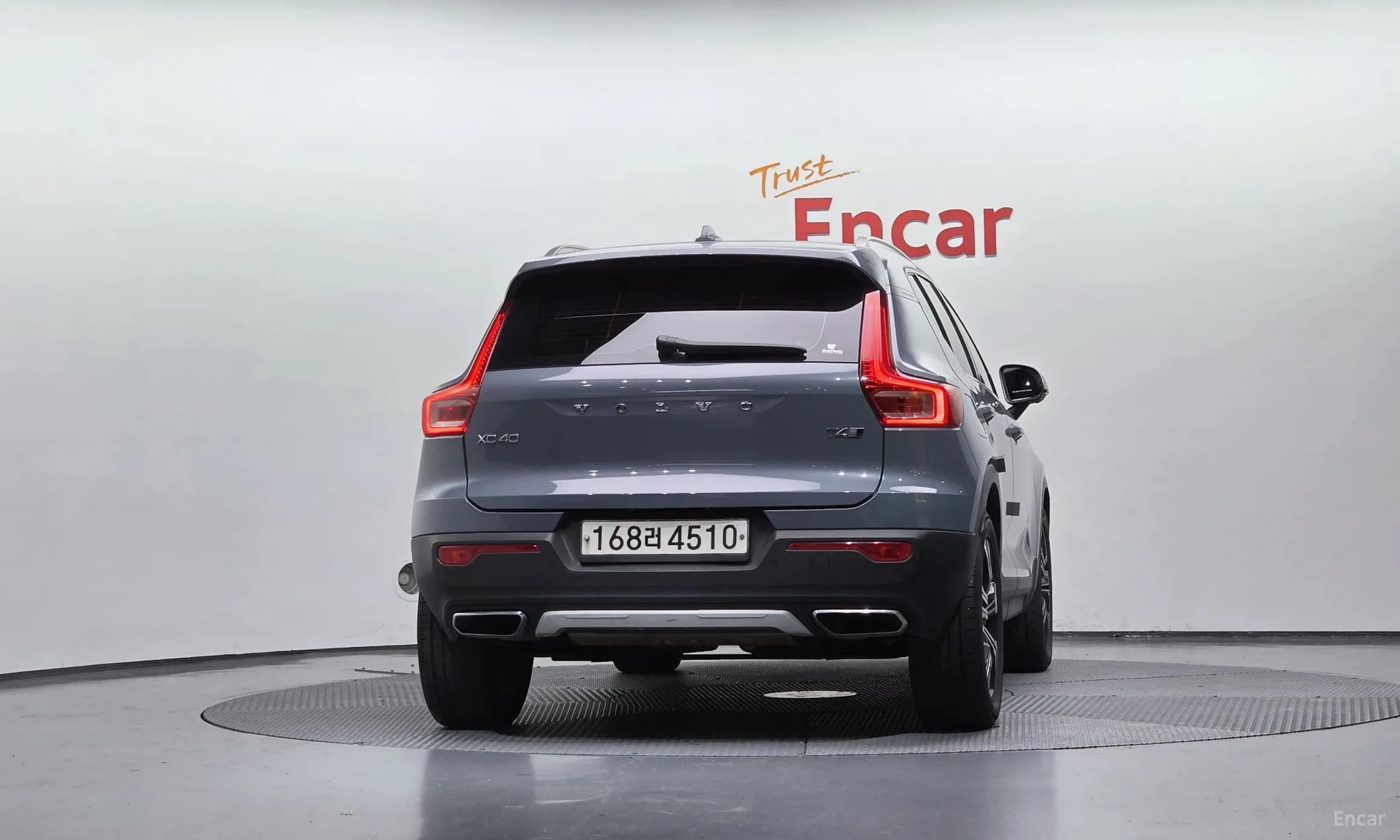 XC40