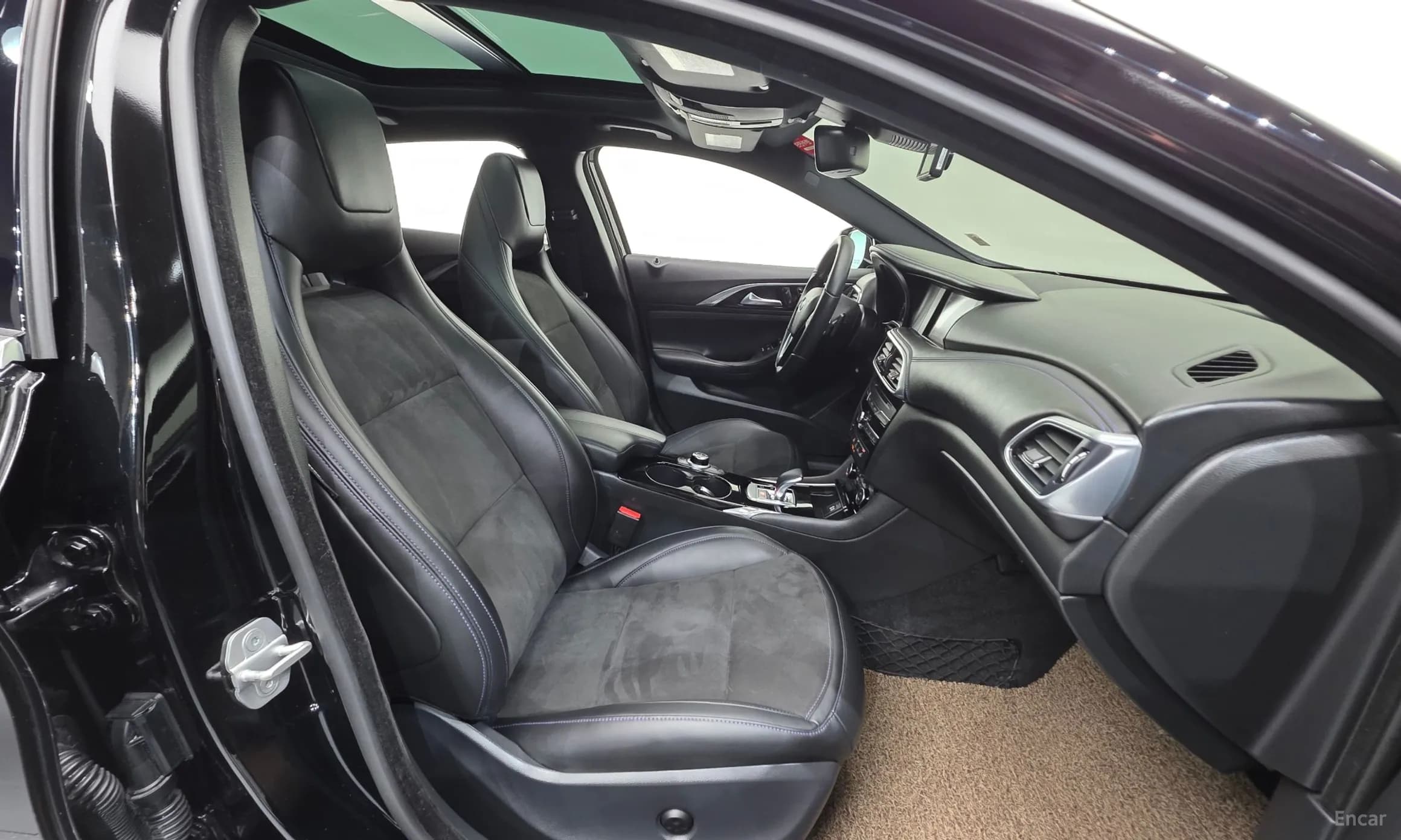 Q30