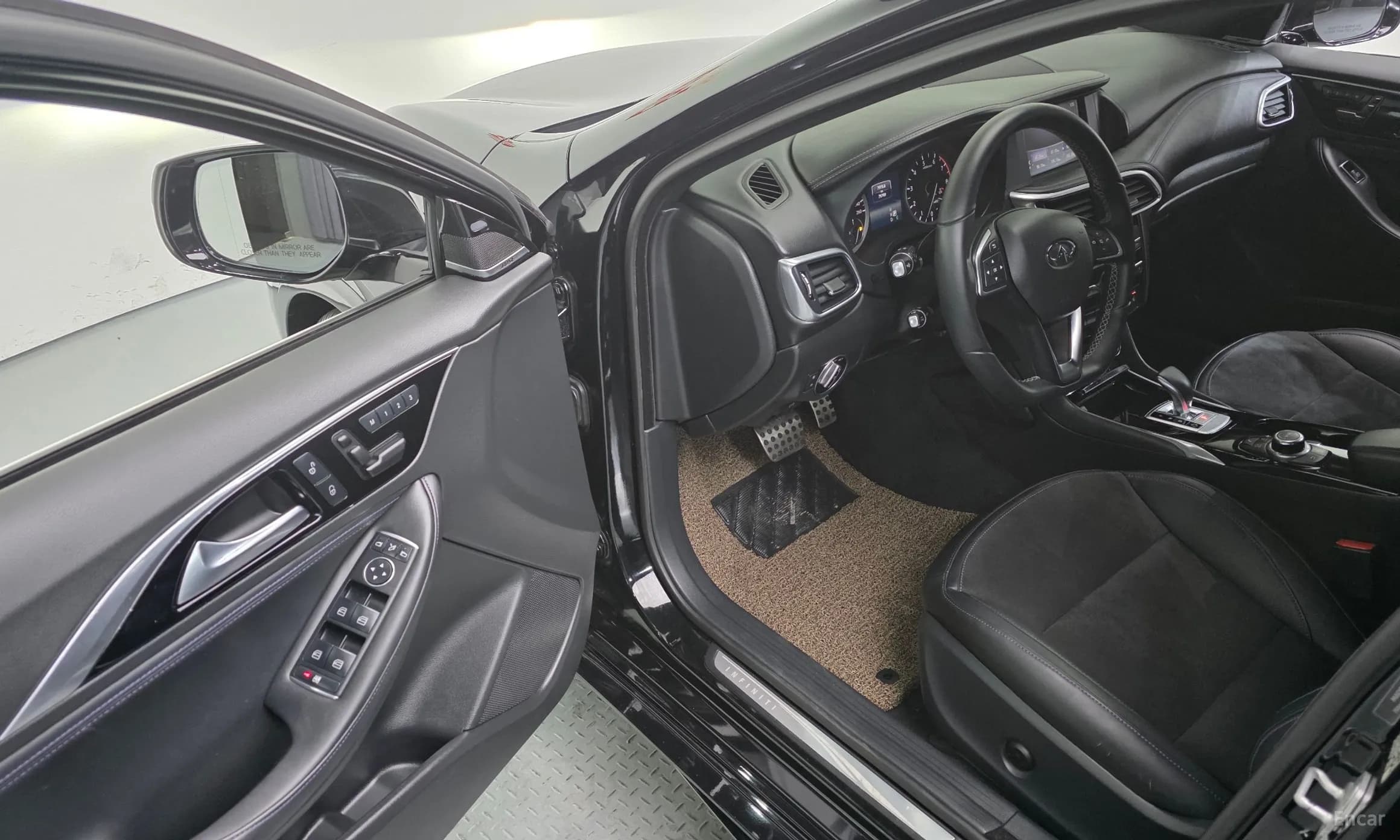 Q30