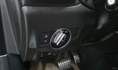 Q30