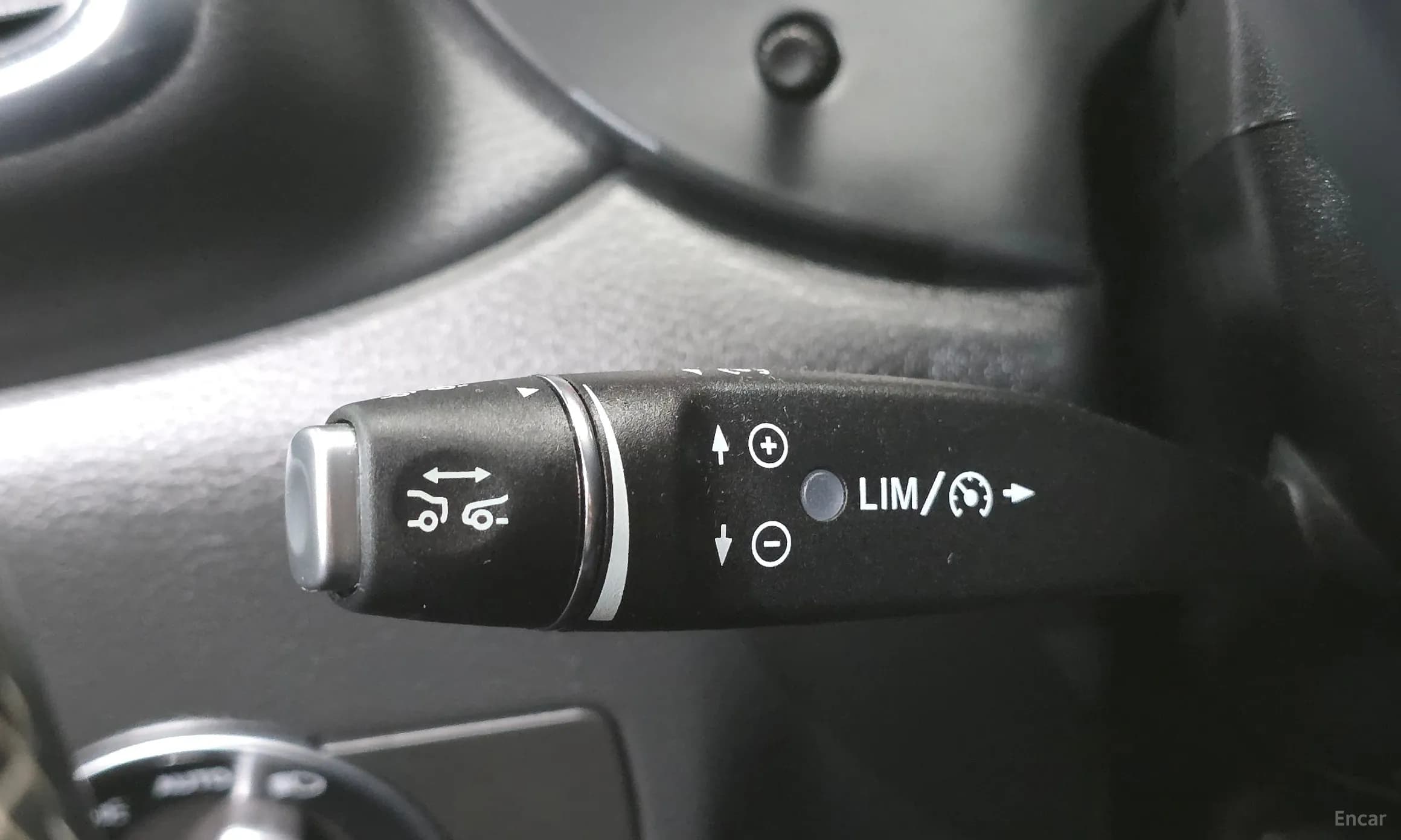 Q30