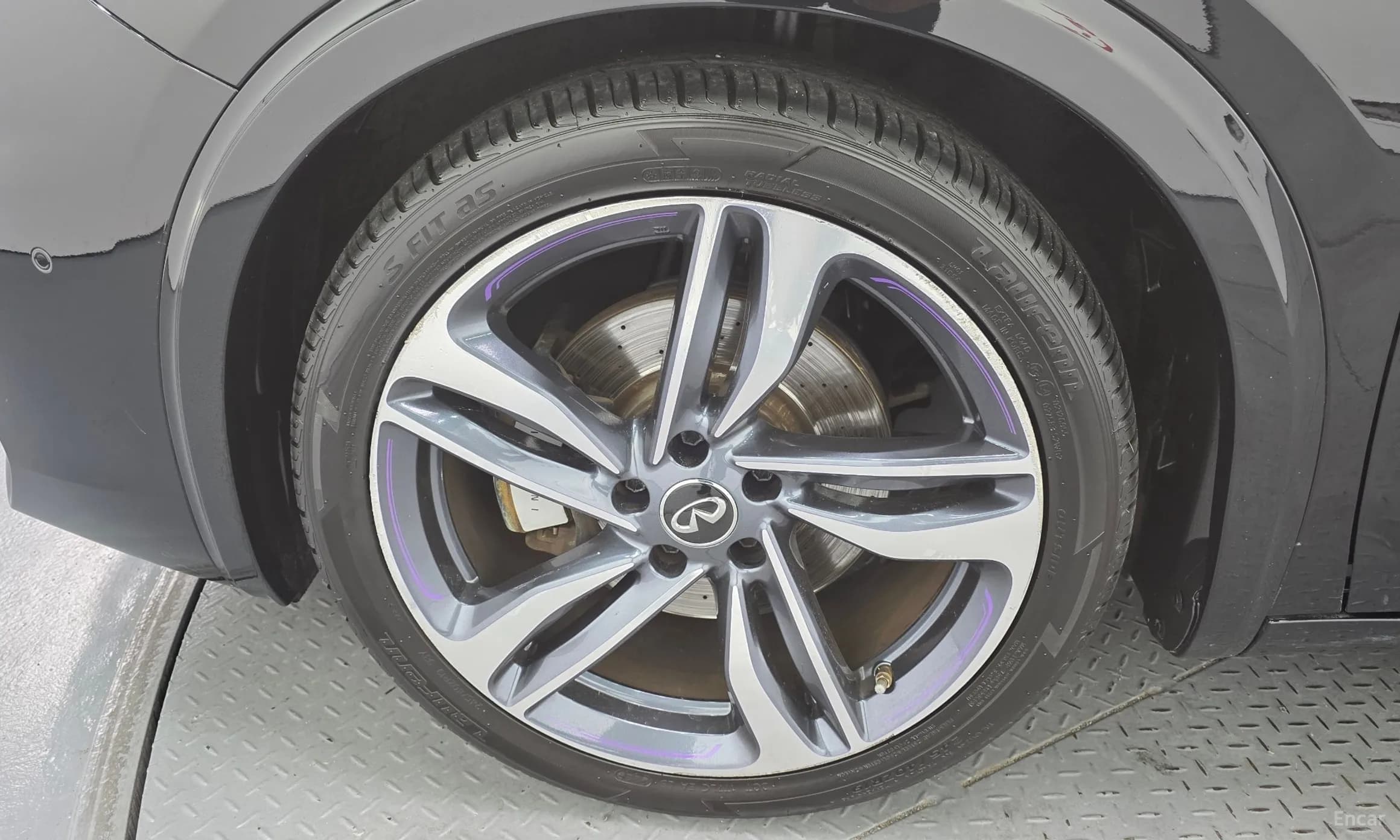 Q30