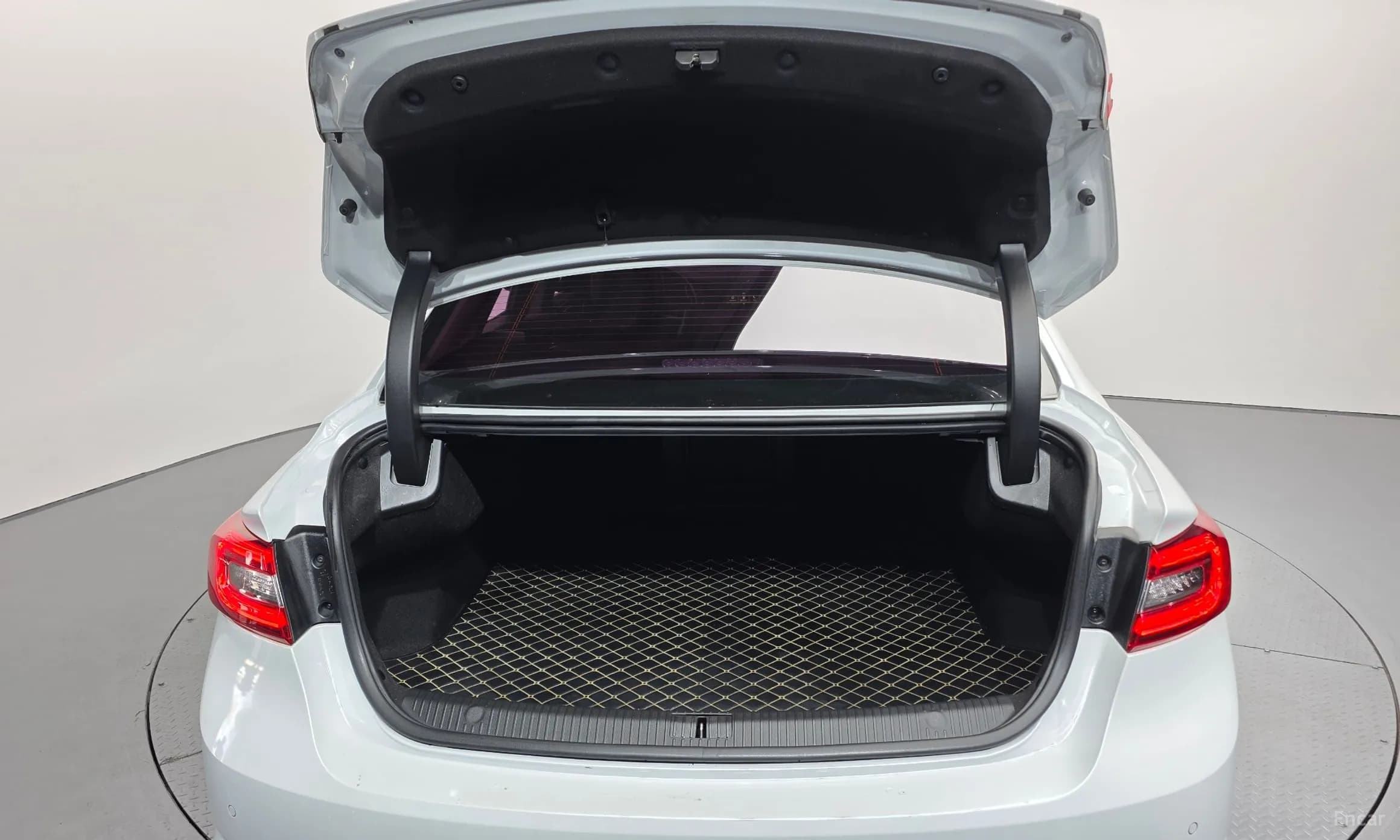 SM6