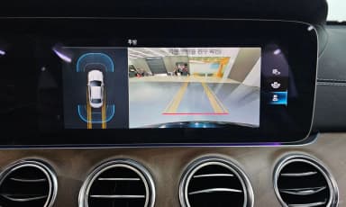E-Class W213